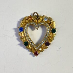 Vintage Gold Heart Wreath Pendant With Rhinestones And Multicolor Stones
